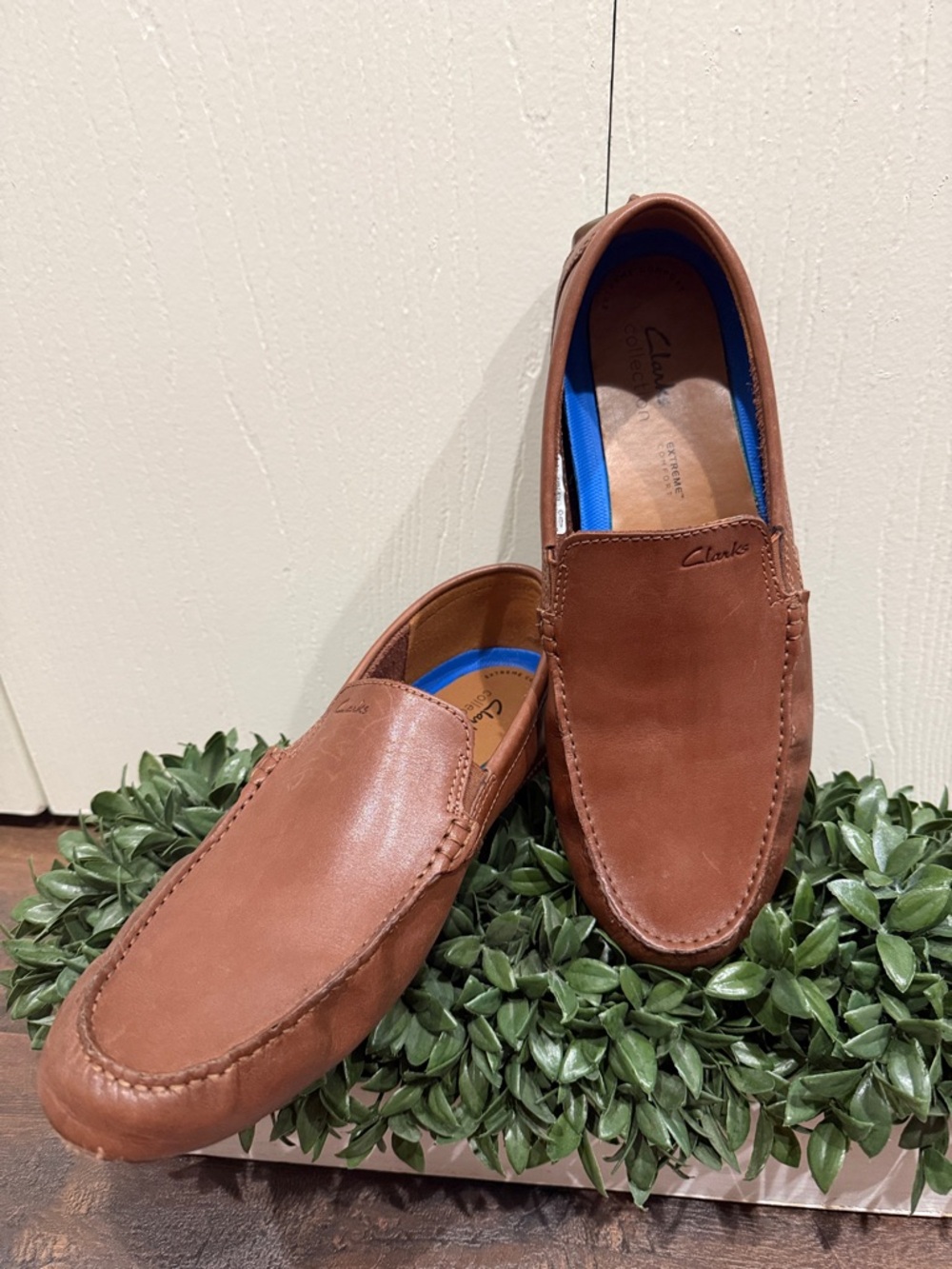 Clarks Markman Plain Chestnut Brown Leather Slip-On Loafers Size 12  NWOT